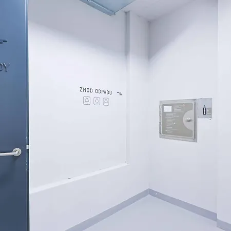 Sky Park Tower 3, Free Parking And Beautiful Views דירה ברטיסלאבה