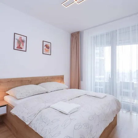 Sky Park Tower 3, Free Parking And Beautiful Views Bratislava